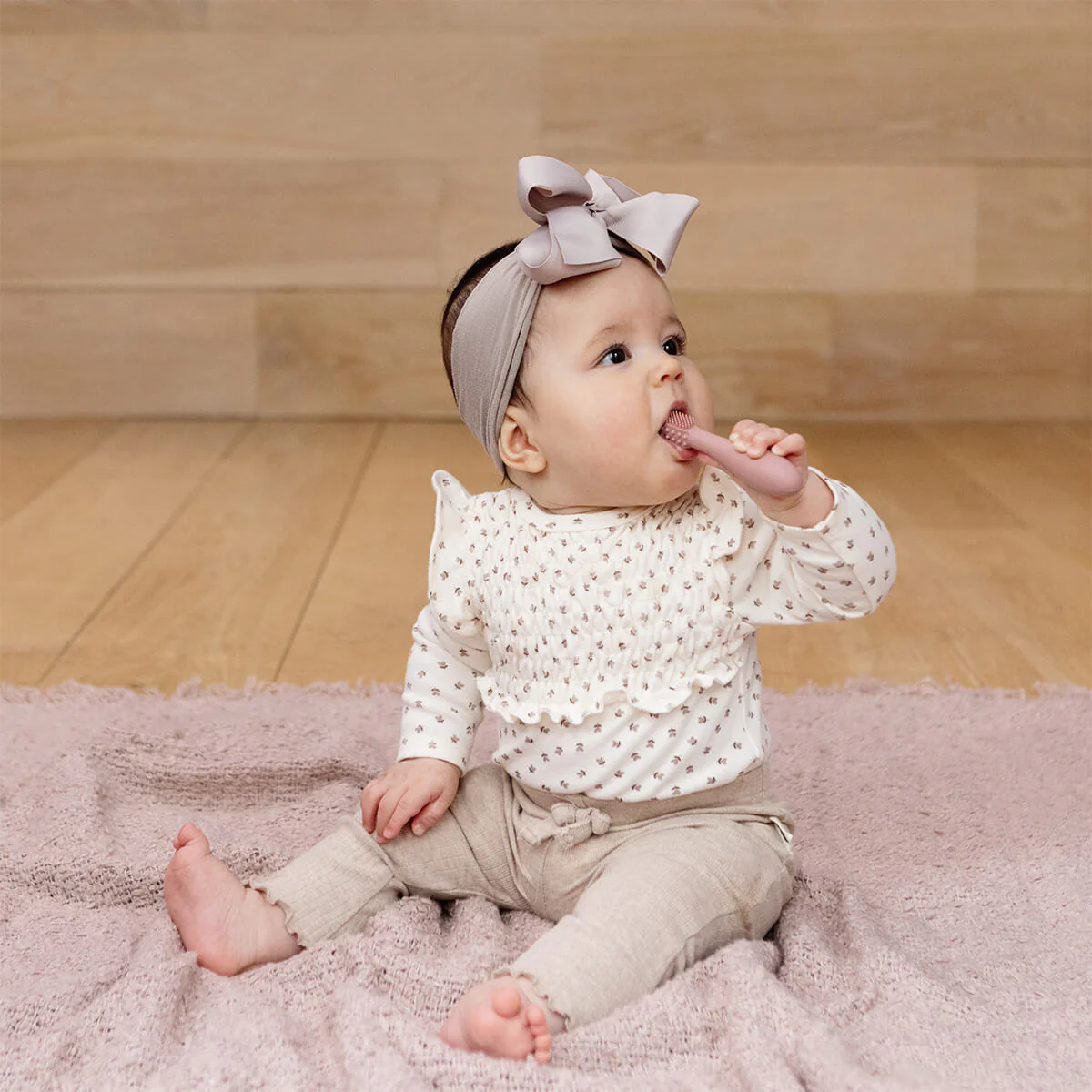 Baby-Led™ Toothbrush + Tongue Depressor - Image 4