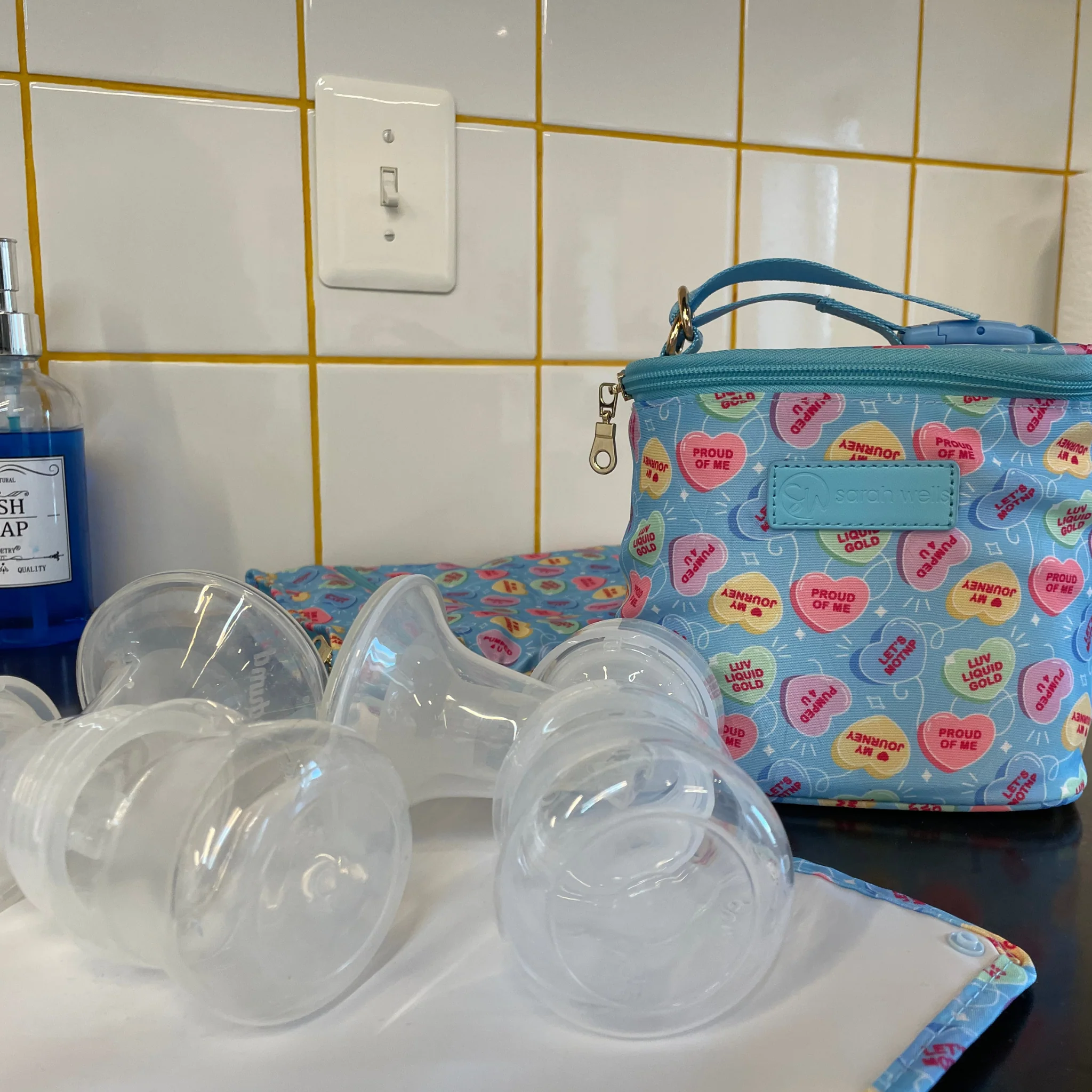 Cold Gold Breastmilk Cooler Bag (Ice Pack Included) (Candy Conversation Hearts) - Image 4