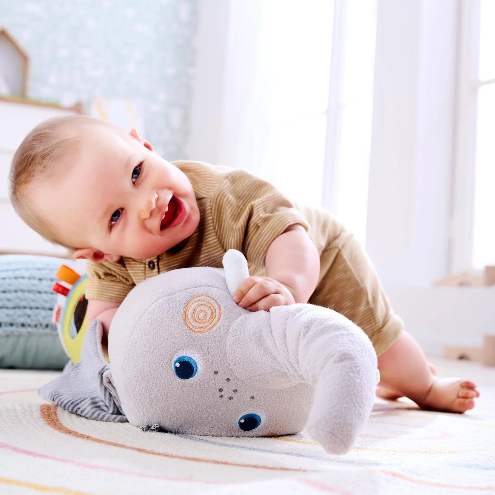 Elephant Discovery Pillow - Image 9