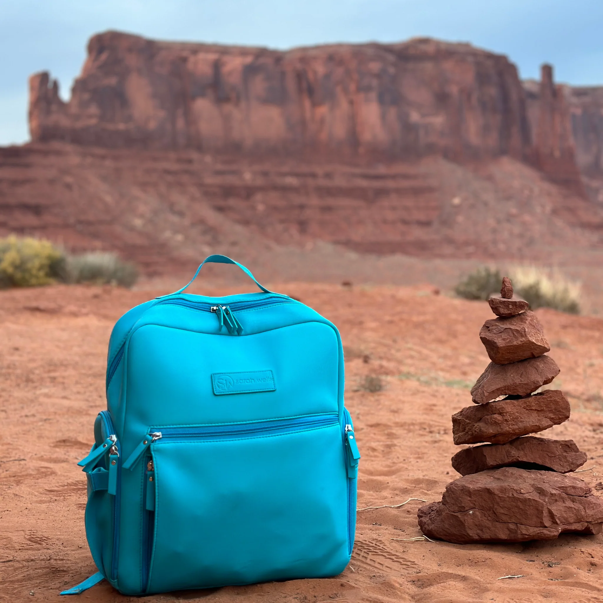 Fiona Breast Pump Backpack (Sky) - Image 4