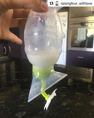 Haakaa Gen 2 Silicone Breast Pump with Suction Base 5 oz and Silicone Flower Stopper Set - Image 5