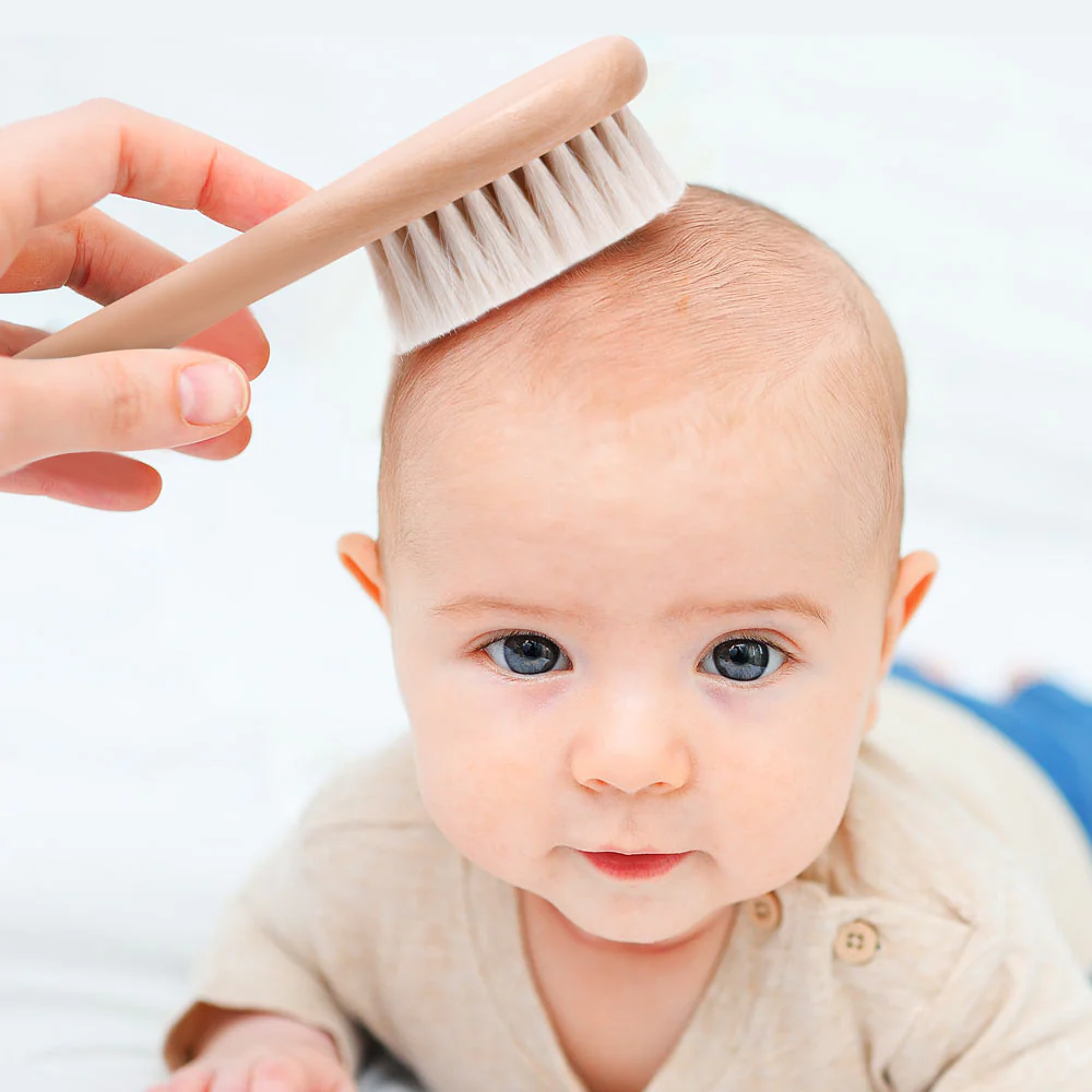 Haakaa Goats Wool Wooden Baby Brush & Comb Set - Image 4