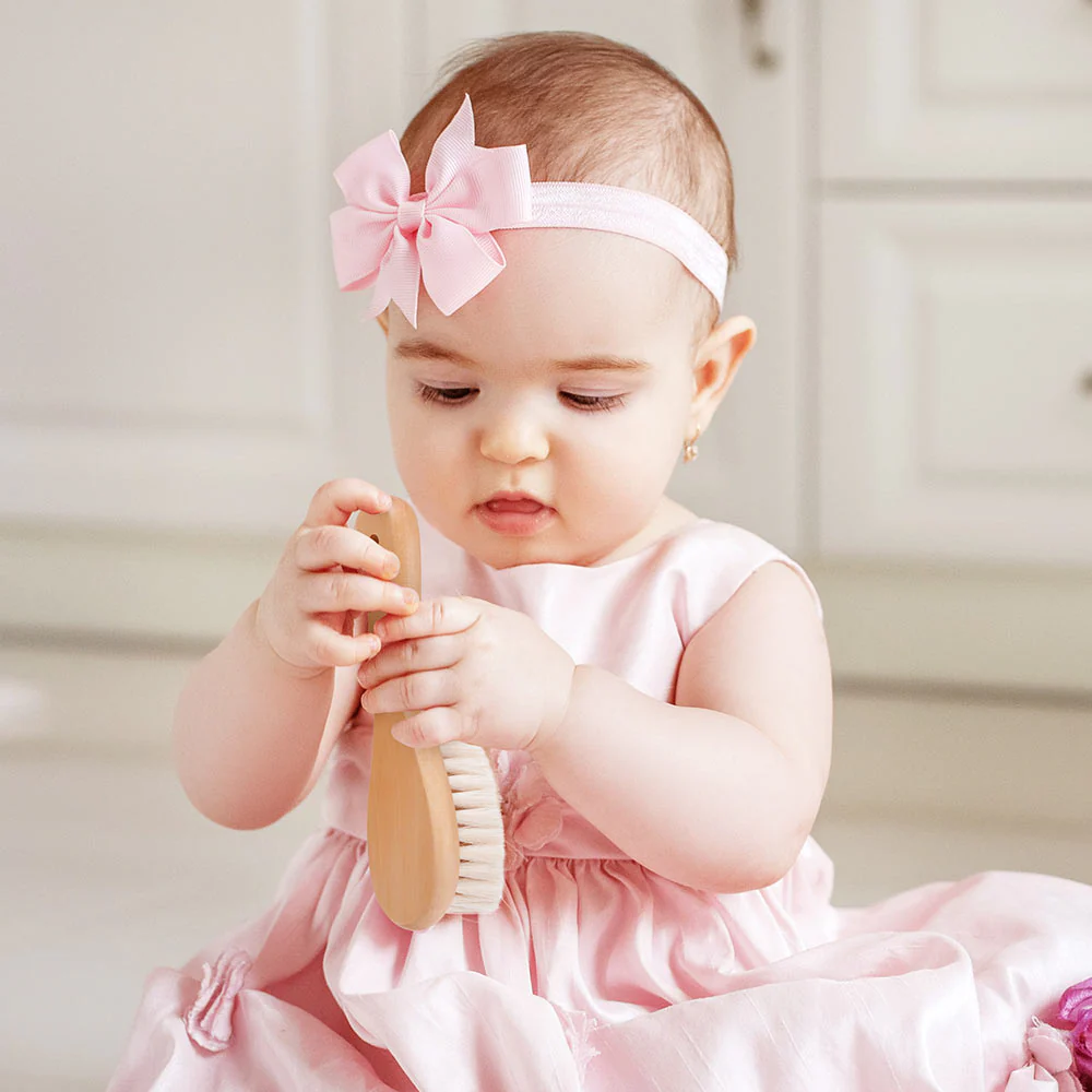 Haakaa Goats Wool Wooden Baby Brush & Comb Set - Image 5