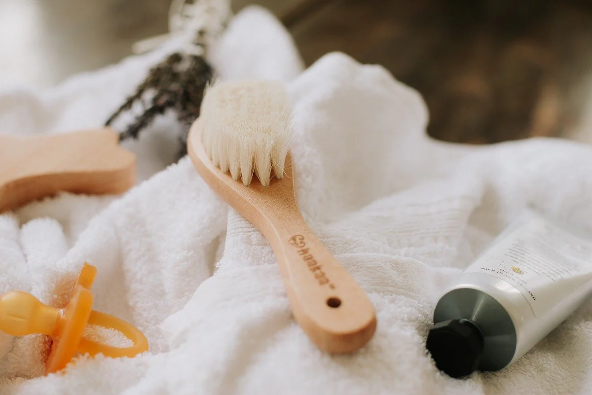 Haakaa Goats Wool Wooden Baby Hairbrush 1 pk - Image 9