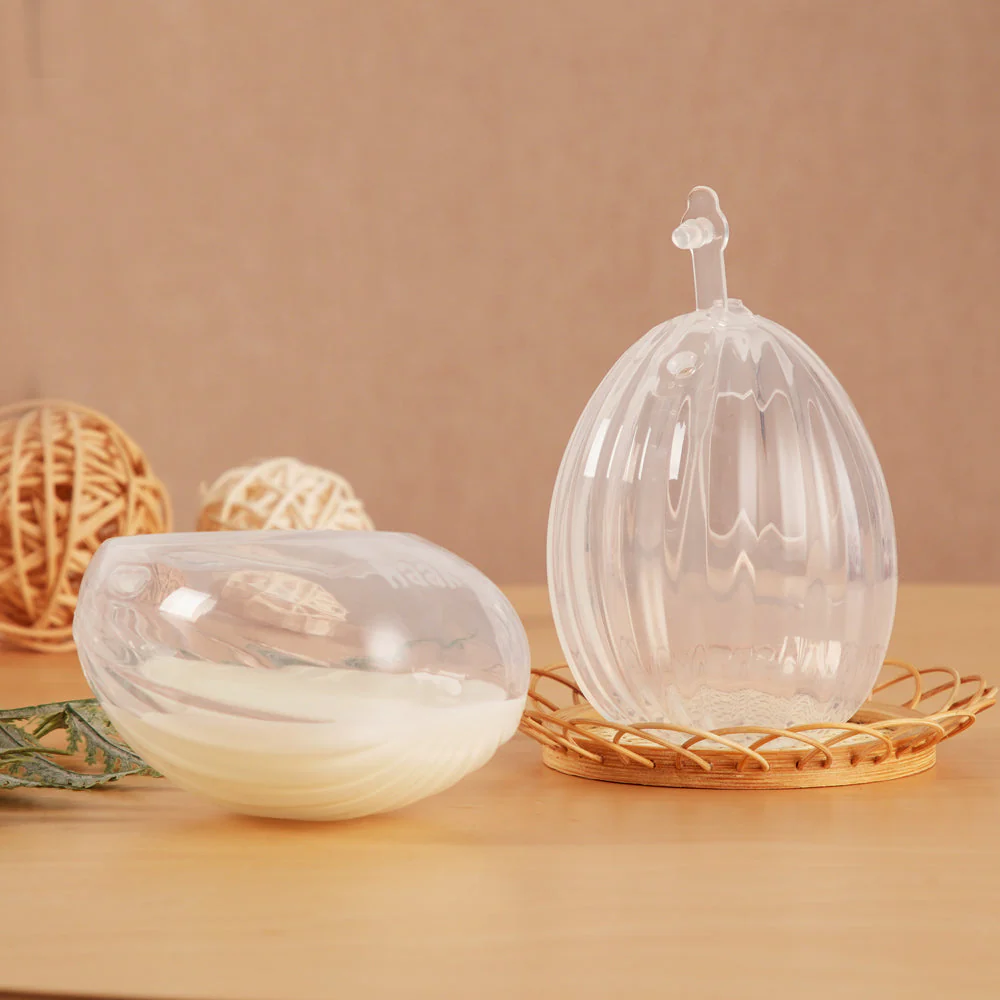 Haakaa Shell Wearable Silicone Breast Pump - Image 6
