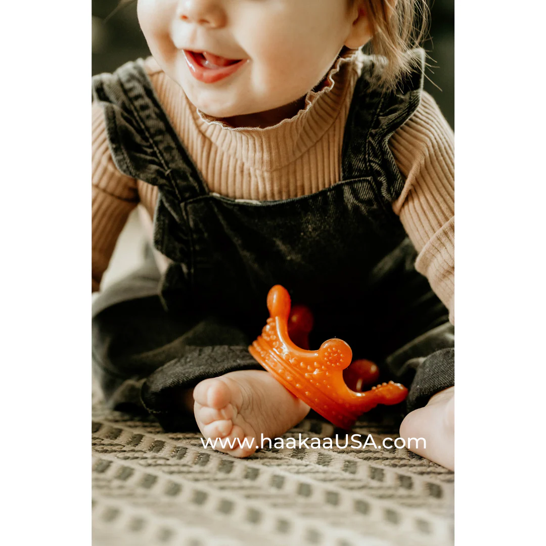 Haakaa Silicone Crown Teether 1 PK - Amber - Image 6