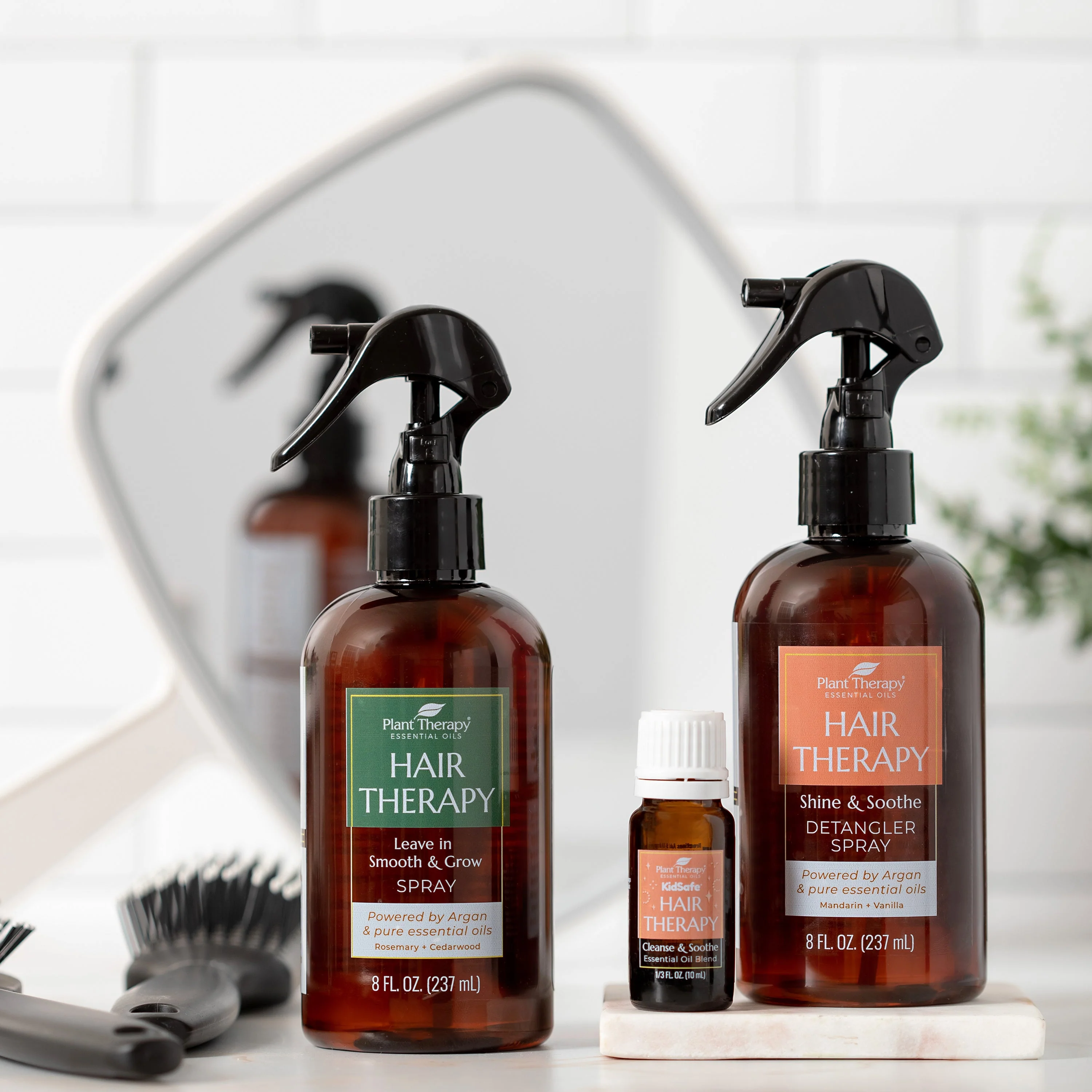 Hair Therapy Shine & Soothe Detangler Spray - Image 2