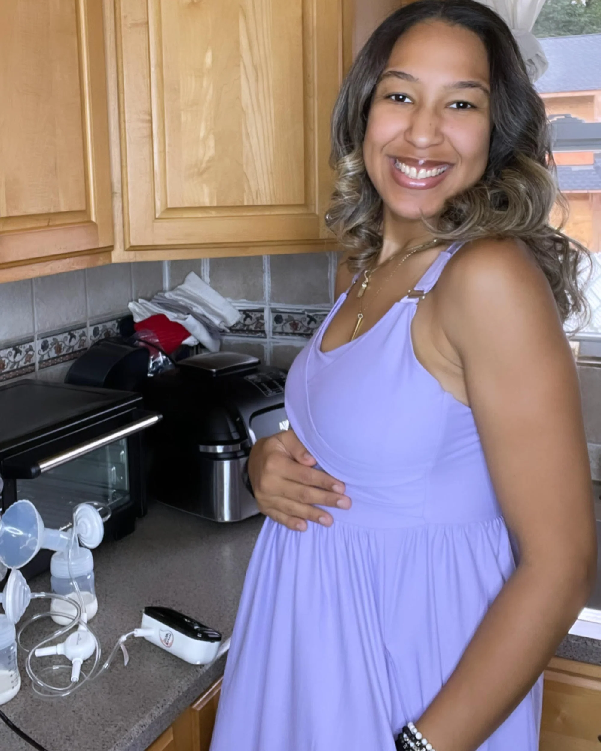 Journey Hands Free Pumping Lounge Dress (Lavender) - Image 6