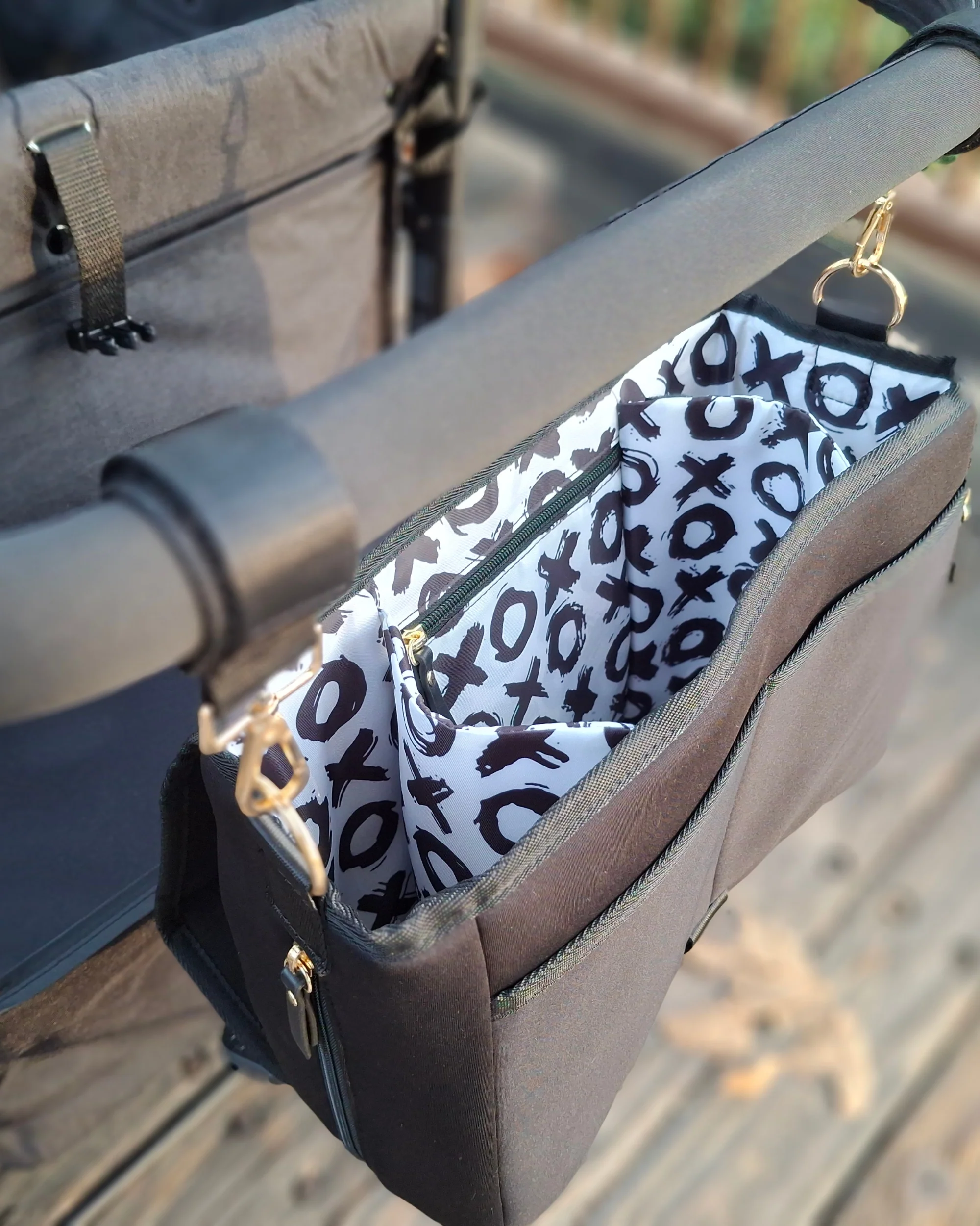 Maddy Stroller Caddy & Pump Bag (Black) - Image 6