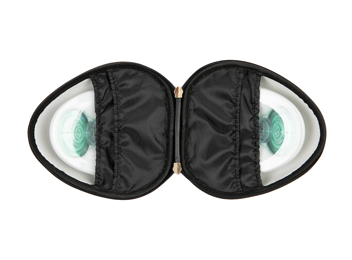 Milkwear Case for Wearable Pumps (Black w/Black Straps) - Image 5