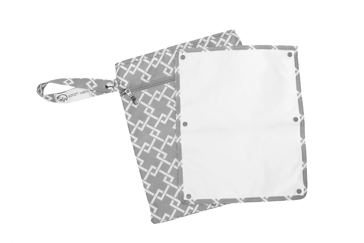 Pumparoo Wet/Dry Bag with Staging Mat® (Gray) - Image 5
