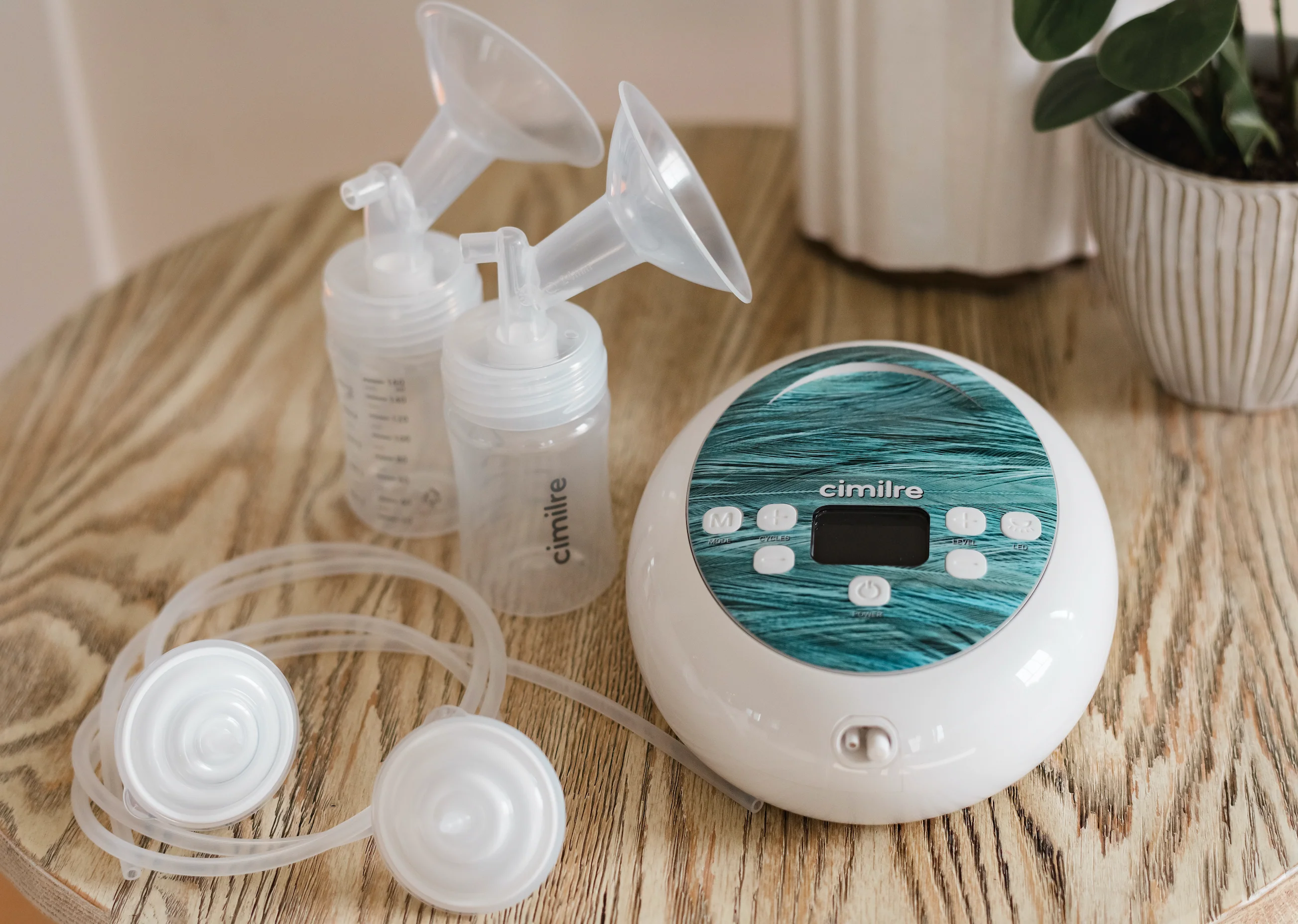 S6 Adjustable Breast Pump - Image 2