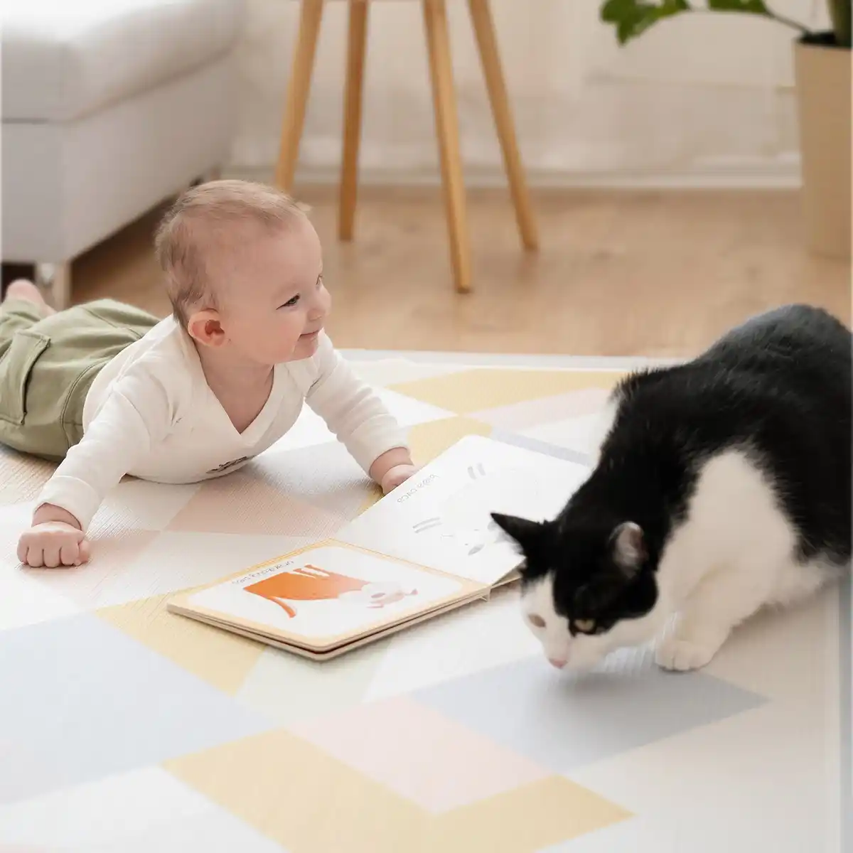 Tiny Land® Double-Sided Baby Playmat Urban Zoo Adventure - Image 7