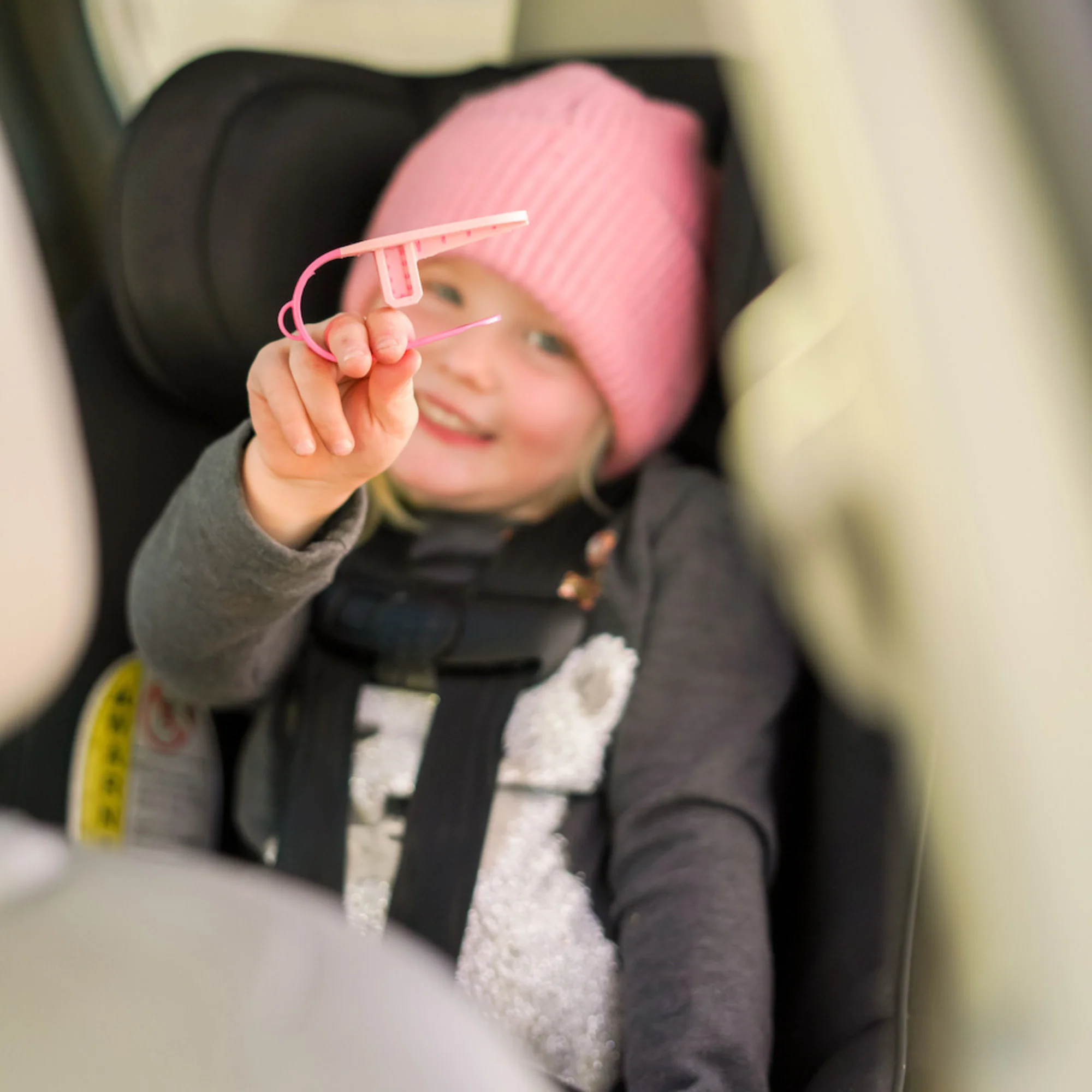 UnbuckleMe Car Seat Buckle Release Tool - Image 16